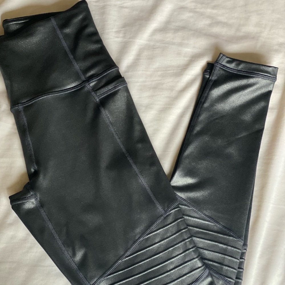 Athleta liquid Moto tights XXS